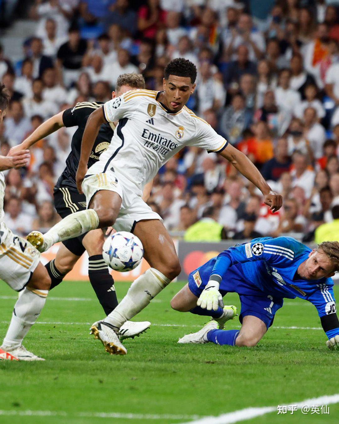 “锡安·威廉姆森复出首战砍下30分，状态火热”.